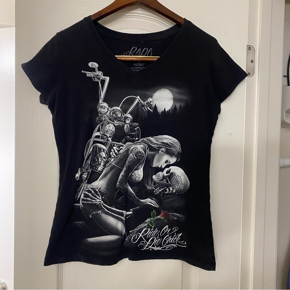 Rode Womens Black Graphic Tee T Shirt XL 38” V Neck Skeleton Ride Or Die Chick